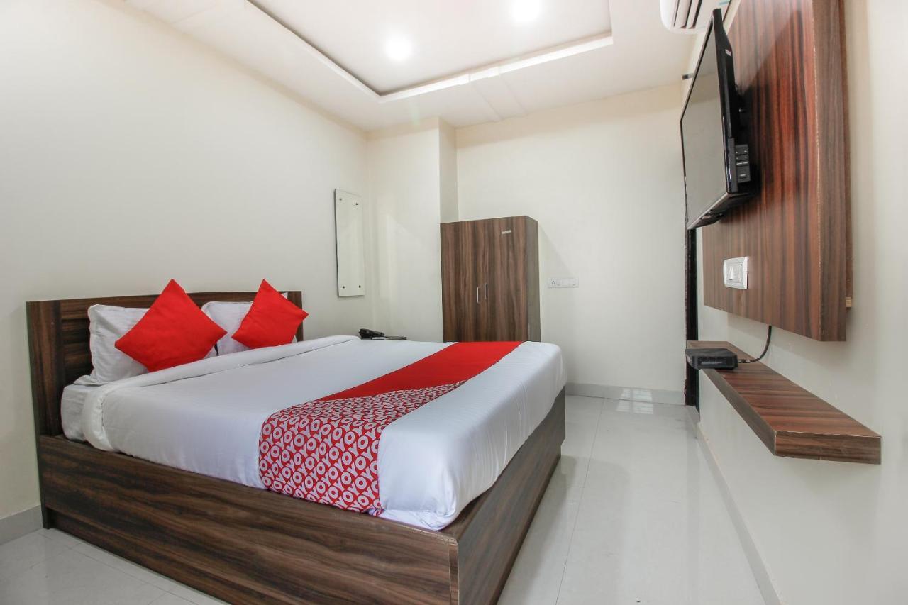 Oyo 66942 Venus Residency Hotel Lalaguda Zewnętrze zdjęcie